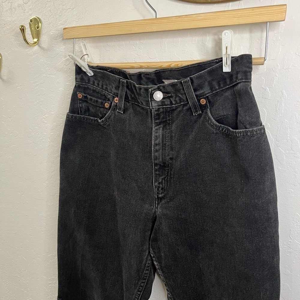Levi’s Vintage Y2K 2000’s Black Washed 550 Relaxed Fit Tapered Leg Size 8 Med - Picture 2 of 16